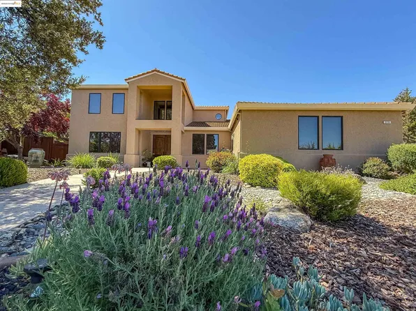 379 Yukon Way, Livermore, CA 94550