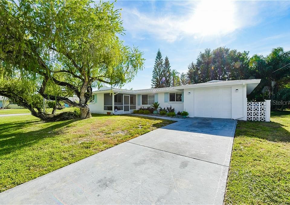 1st image of 6848 Half Moon Dr