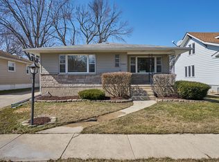 17920 Chicago Ave, Lansing, IL 60438