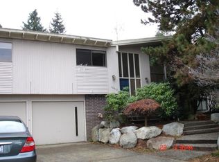 12219 SE 61st St, Bellevue, WA 98006