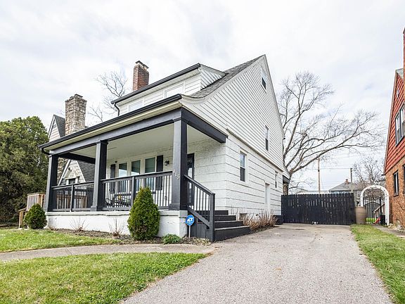 5th image of 915 Kelton Ave