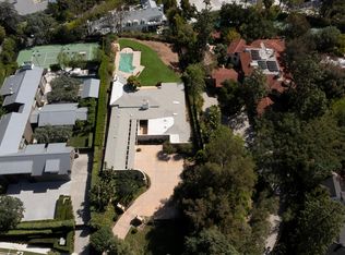 938 N Alpine Dr, Beverly Hills, CA 90210