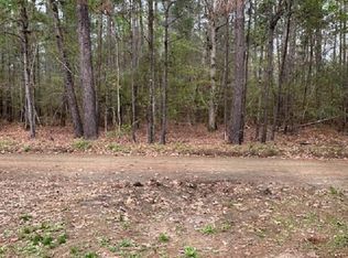 1289 Spring Dr, Hemphill, TX 75948