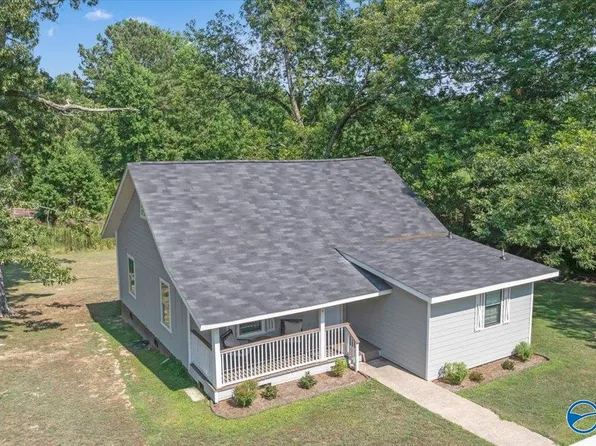 304 Bassett St, Boaz, AL 35957