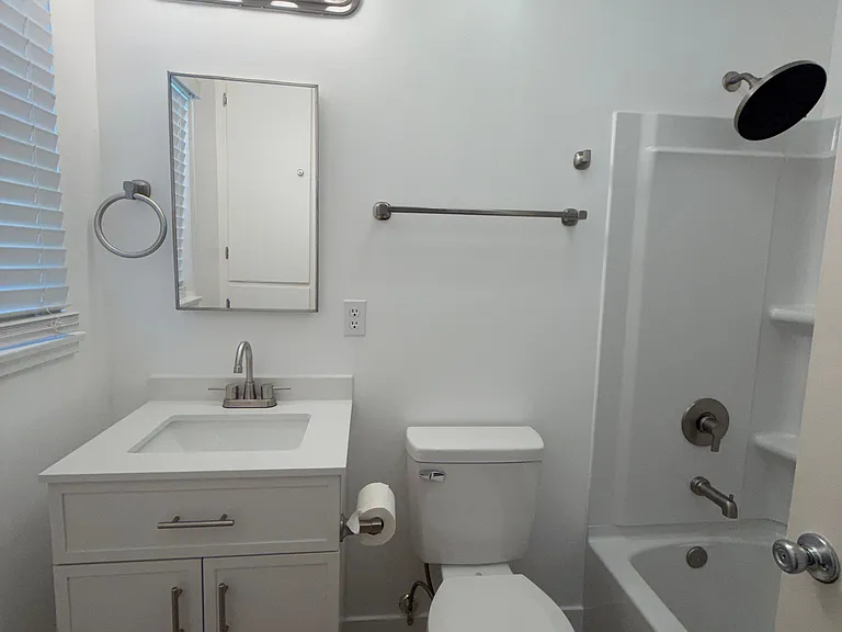 1061 E Monte Vista Ave — Photo 19