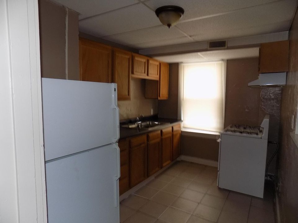 2nd image of 2551 Churchview Ave #1