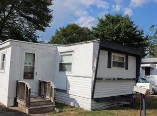 1 Abbey Ln, Taunton, MA 02780