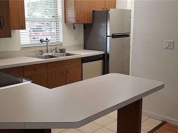 3rd image of 35747 Dawn Dr