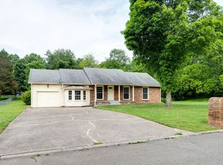 937 Denise Dr, Old Hickory, TN 37138