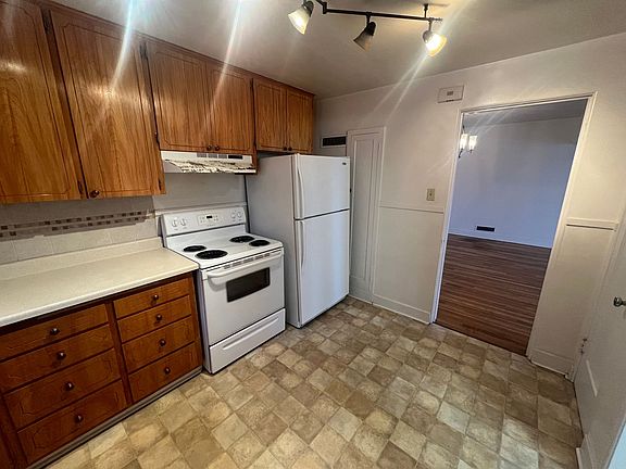 5th image of 1324 W 5th Ave APT 3A