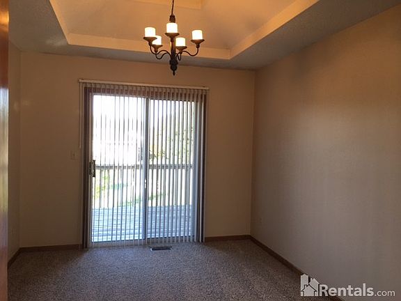 3rd image of 7004 Willis Dr
