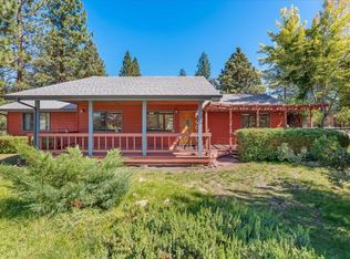 16508 Lake Shore Dr, Weed, CA 96094