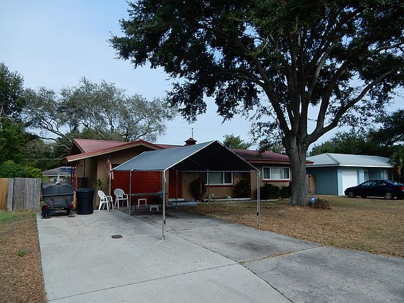 2nd image of 1574 Sherwood St