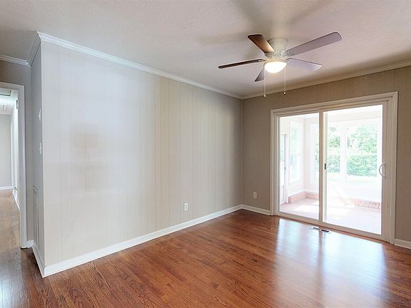 4th image of 706 Hammond Dr