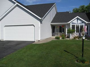 14834 Anchor Ct, Holland, MI 49424