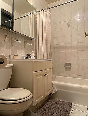 5th image of 118 W 83rd St APT 3b