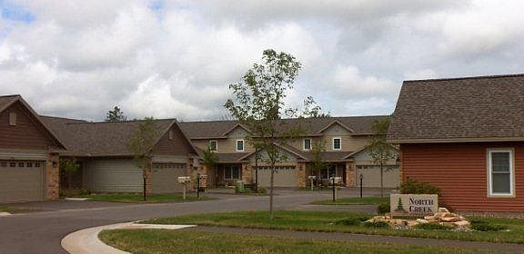 2nd image of 1801 N Creek Cir