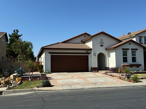 3rd image of 29553 Tierra Shores Ln