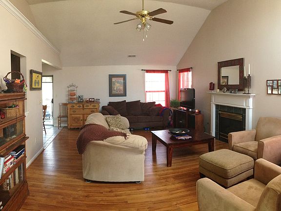 2nd image of 3518 Churchill Dr