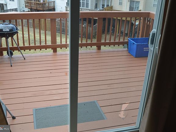 3rd image of 4222 Stockbridge Dr Unit 81B