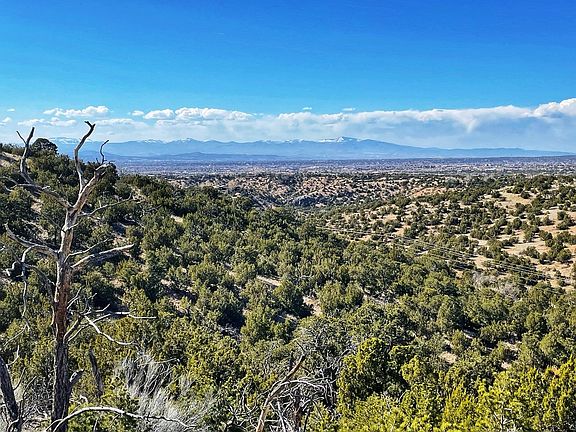 4th image of 37 Desert Mountain Dr