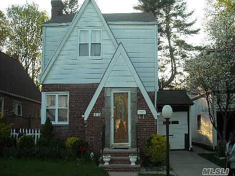 Home for Sale in Cambria Heights, NY $329,990