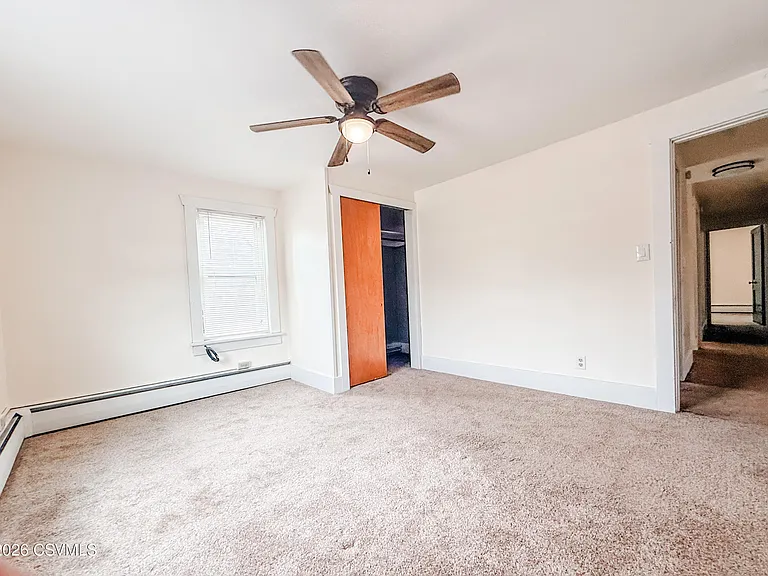 402 N Orange St — Photo 9