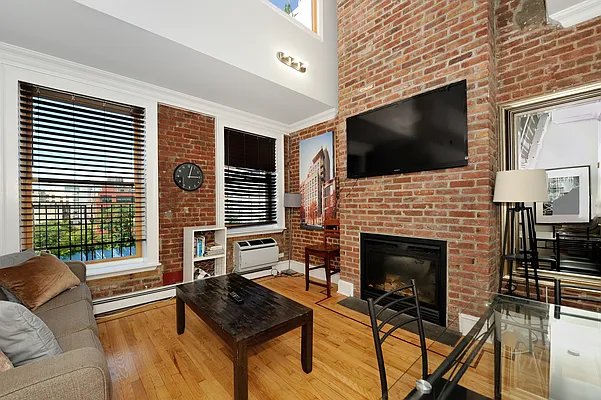 Rented by Furnished Habitat | media 2