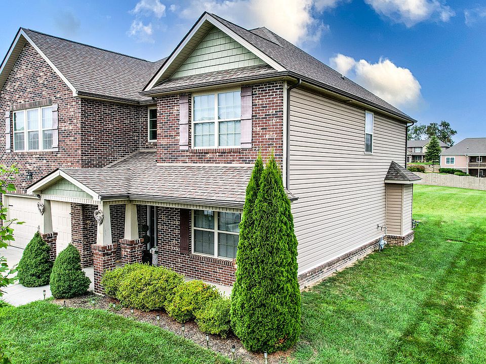 1st image of 76 Chancery Ct