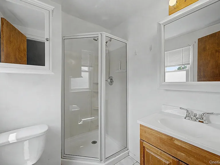 18 Heath Ln — Photo 12