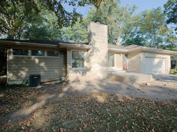 3416 Sun Valley Dr, Fort Wayne, IN 46804