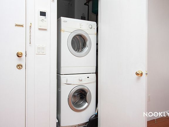4th image of 407 Classon Ave #2C