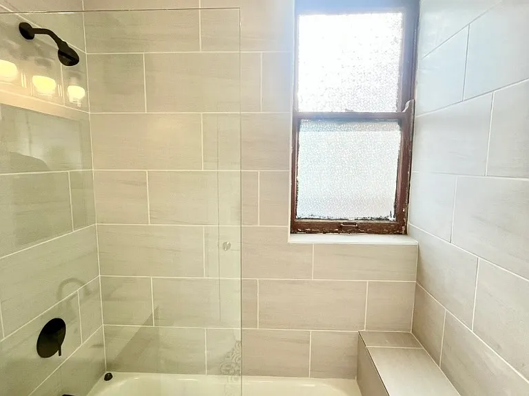 2636 W 23rd St #1F — Photo 15