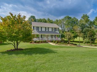 137 N Creekside Dr, High Point, NC 27265