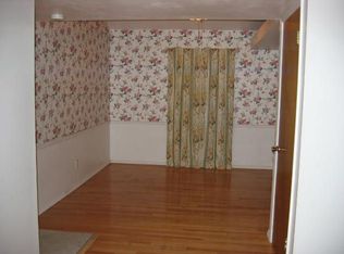 938 Crestland Dr, Ballwin, MO 63011