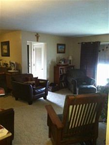 2nd image of 105 Rosemont Ave
