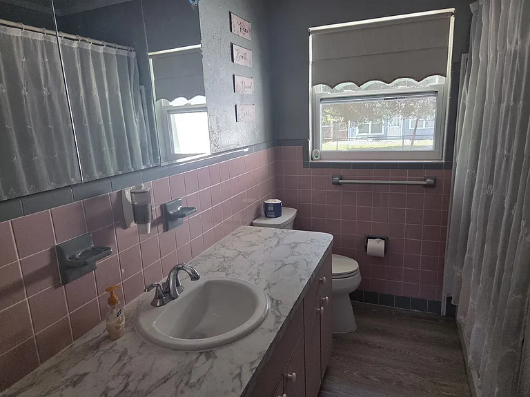 3056 Browning St — Photo 16