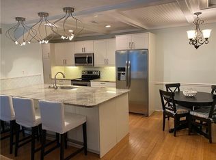 204 Tuxworth Cir, Decatur, GA 30033