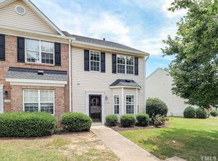 121 Anterbury Dr, Apex, NC 27502