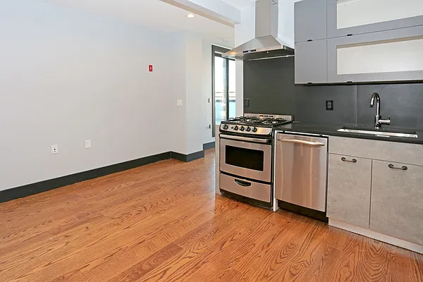 Rented by Brooklyn Group | media 2