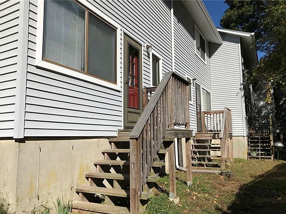 2nd image of 296 Meridian St APT A