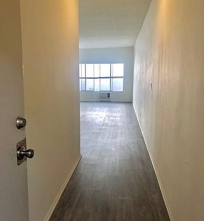 5th image of 3145 S Canfield Ave APT 20
