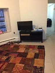 Rented by Elinor Taasa, LREB