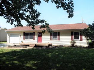 229 Pershing Dr, Saint Marys, OH 45885