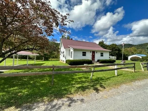 271 Orchard Addition, Peterstown, WV 24963