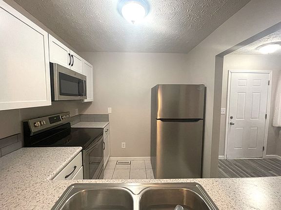 5th image of 2266 Lila Way