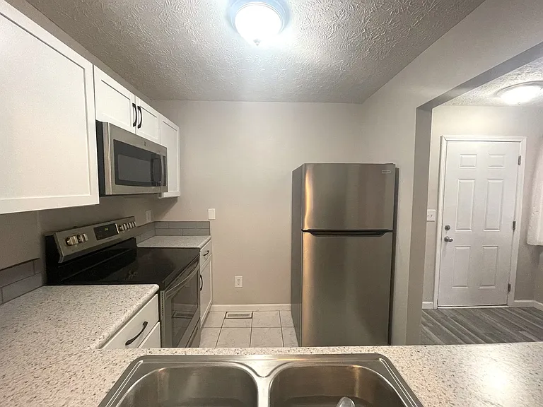 2266 Lila Way — Photo 5