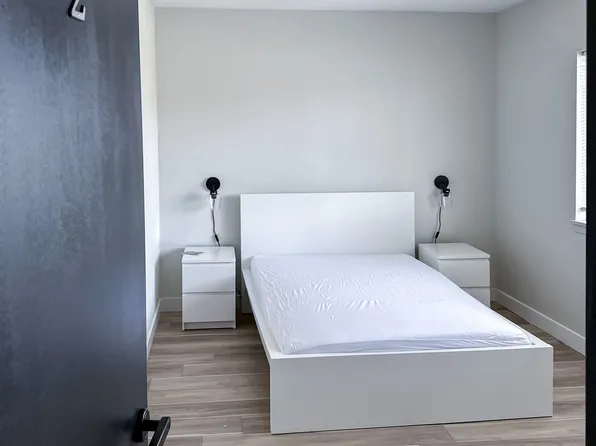 (undisclosed Address), Las Vegas, NV 89121
