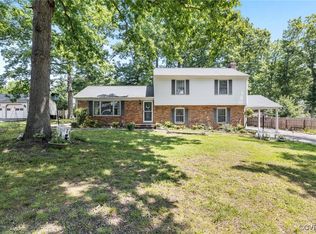 9212 Groomfield Rd, North Chesterfield, VA 23236
