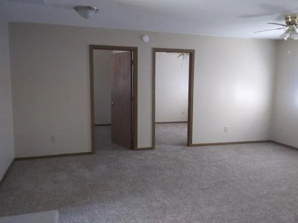 207 N Elm St, Lebo, KS 66856